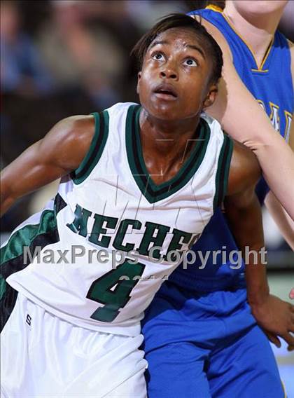 Thumbnail 1 in Neches vs. Lipan (UIL 1A Semifinal) photogallery.
