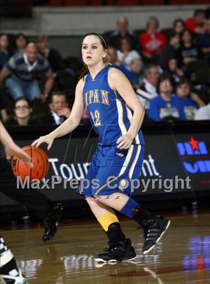 Thumbnail 1 in Neches vs. Lipan (UIL 1A Semifinal) photogallery.