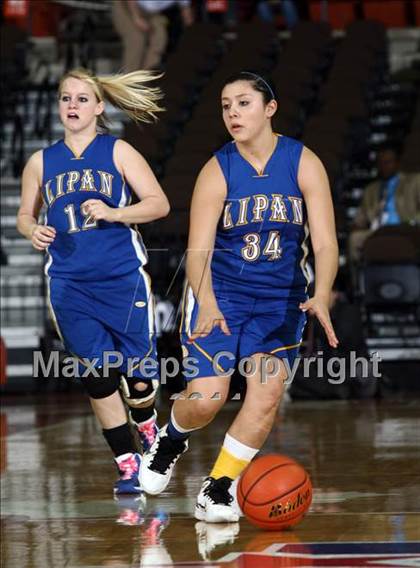 Thumbnail 2 in Neches vs. Lipan (UIL 1A Semifinal) photogallery.
