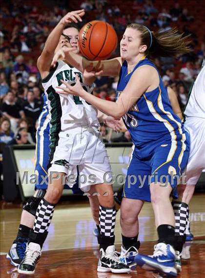 Thumbnail 3 in Neches vs. Lipan (UIL 1A Semifinal) photogallery.