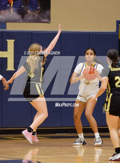 Thumbnail 3 in JV: Cypress Ranch vs Flusher photogallery.
