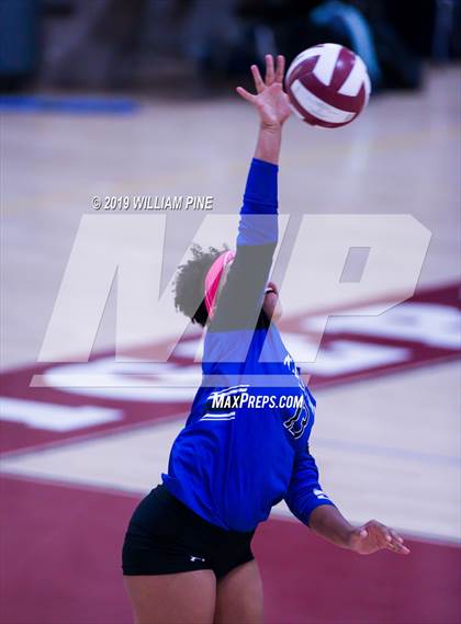 Thumbnail 3 in Middletown @ Kingston photogallery.