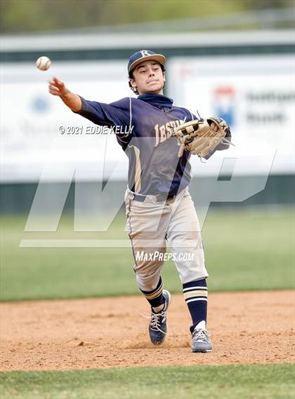 Thumbnail 2 in Dallas Jesuit @ Waco Midway photogallery.