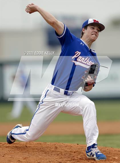 Thumbnail 1 in Dallas Jesuit @ Waco Midway photogallery.