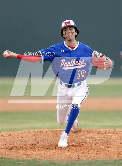 Thumbnail 2 in Dallas Jesuit @ Waco Midway photogallery.
