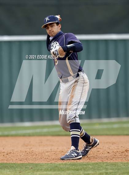 Thumbnail 3 in Dallas Jesuit @ Waco Midway photogallery.