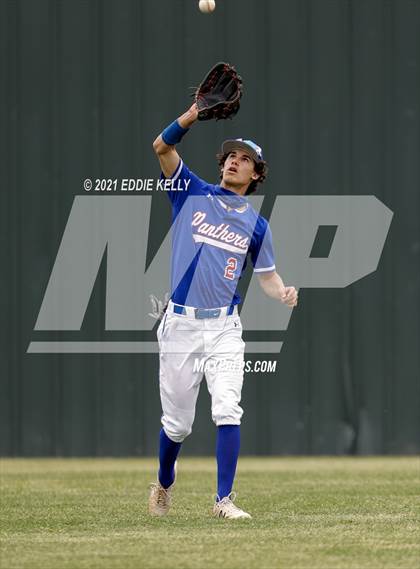 Thumbnail 2 in Dallas Jesuit @ Waco Midway photogallery.