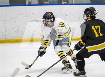 Thumbnail 2 in Bow vs Manchester (Brian C Stone Christmas Tournament) photogallery.