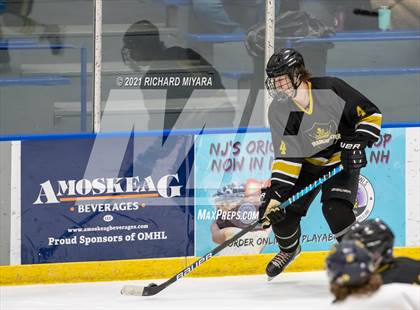 Thumbnail 3 in Bow vs Manchester (Brian C Stone Christmas Tournament) photogallery.