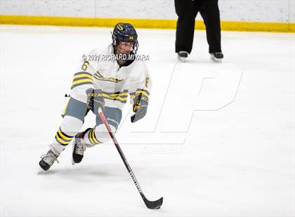 Thumbnail 1 in Bow vs Manchester (Brian C Stone Christmas Tournament) photogallery.