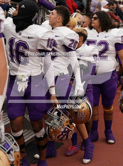 Thumbnail 1 in San Benito vs. Westlake (UIL 6A Division I Regional Semifinal) photogallery.