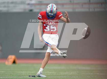 Thumbnail 3 in San Benito vs. Westlake (UIL 6A Division I Regional Semifinal) photogallery.