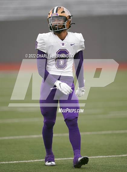 Thumbnail 2 in San Benito vs. Westlake (UIL 6A Division I Regional Semifinal) photogallery.