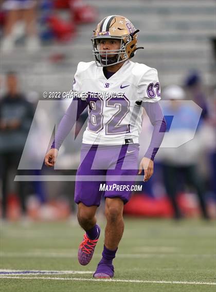Thumbnail 3 in San Benito vs. Westlake (UIL 6A Division I Regional Semifinal) photogallery.