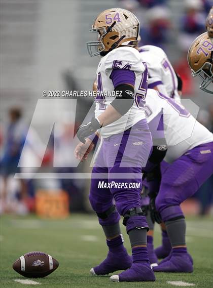 Thumbnail 2 in San Benito vs. Westlake (UIL 6A Division I Regional Semifinal) photogallery.