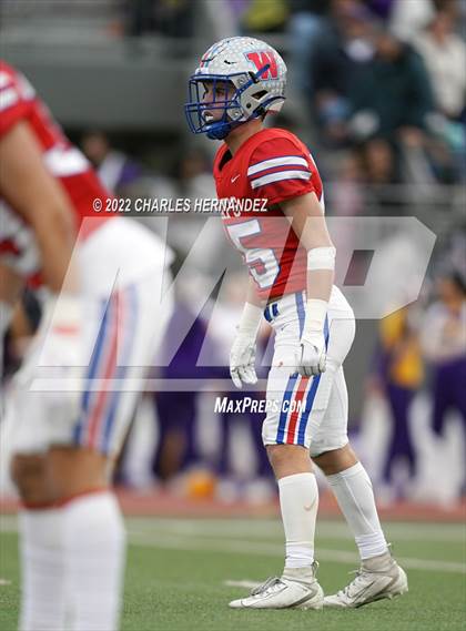Thumbnail 2 in San Benito vs. Westlake (UIL 6A Division I Regional Semifinal) photogallery.
