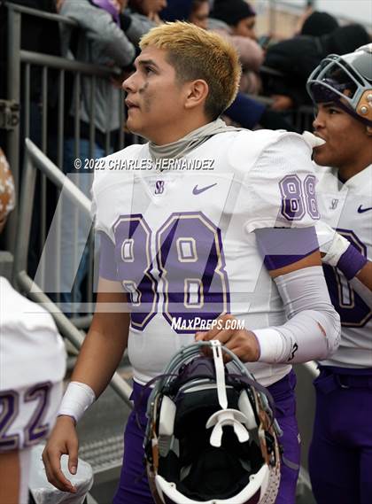 Thumbnail 1 in San Benito vs. Westlake (UIL 6A Division I Regional Semifinal) photogallery.