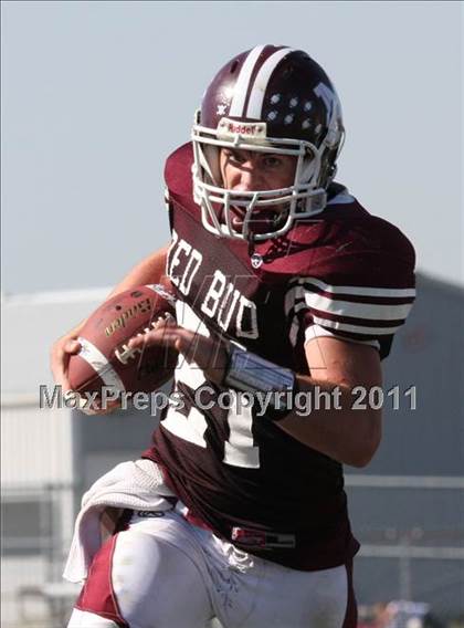 Thumbnail 2 in Red Bud vs. Staunton photogallery.