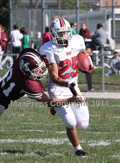 Thumbnail 2 in Red Bud vs. Staunton photogallery.