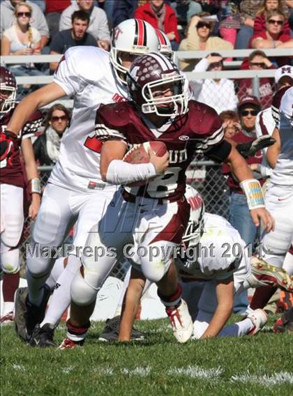 Thumbnail 2 in Red Bud vs. Staunton photogallery.