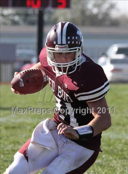 Thumbnail 2 in Red Bud vs. Staunton photogallery.