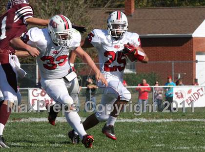 Thumbnail 2 in Red Bud vs. Staunton photogallery.