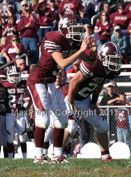Thumbnail 2 in Red Bud vs. Staunton photogallery.