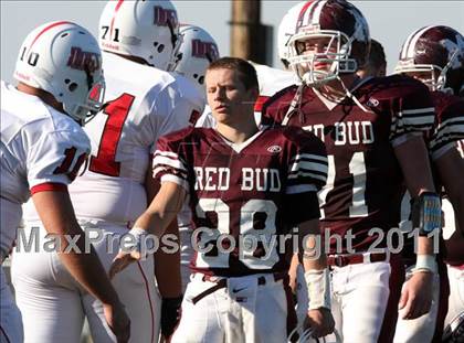Thumbnail 3 in Red Bud vs. Staunton photogallery.