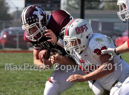 Thumbnail 2 in Red Bud vs. Staunton photogallery.