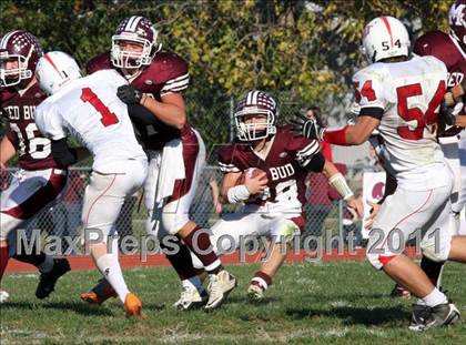 Thumbnail 2 in Red Bud vs. Staunton photogallery.