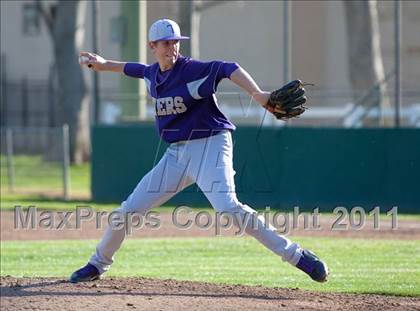 Thumbnail 1 in East Union @ Tokay photogallery.