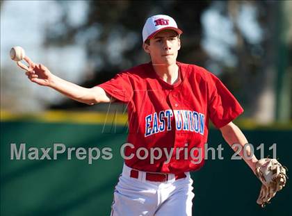Thumbnail 1 in East Union @ Tokay photogallery.