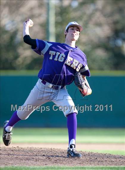 Thumbnail 1 in East Union @ Tokay photogallery.