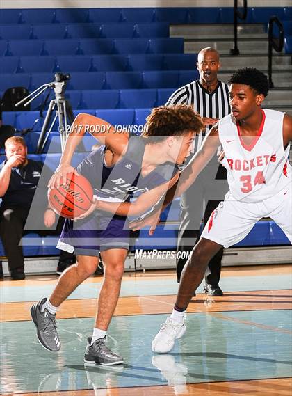 Thumbnail 1 in Ridge Point vs. Judson (McDonald's Texas Invitational) photogallery.