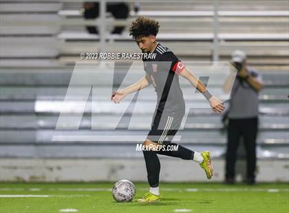Thumbnail 1 in Wilson vs. Seagoville (UIL 5A Region II Bi-District Playoff) photogallery.