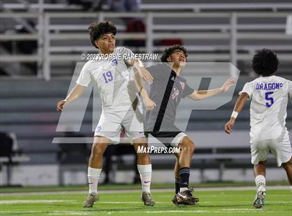 Thumbnail 3 in Wilson vs. Seagoville (UIL 5A Region II Bi-District Playoff) photogallery.