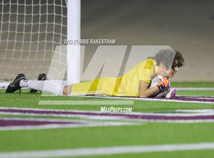 Thumbnail 1 in Wilson vs. Seagoville (UIL 5A Region II Bi-District Playoff) photogallery.