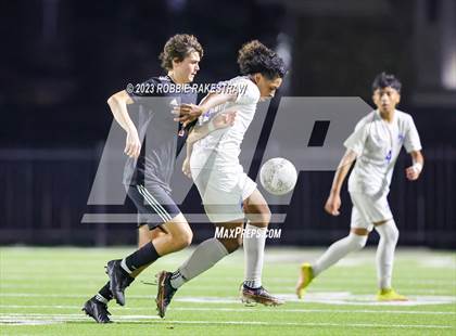 Thumbnail 3 in Wilson vs. Seagoville (UIL 5A Region II Bi-District Playoff) photogallery.