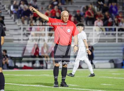 Thumbnail 3 in Wilson vs. Seagoville (UIL 5A Region II Bi-District Playoff) photogallery.