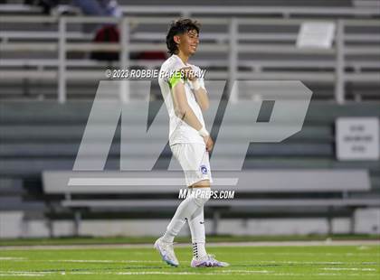Thumbnail 1 in Wilson vs. Seagoville (UIL 5A Region II Bi-District Playoff) photogallery.