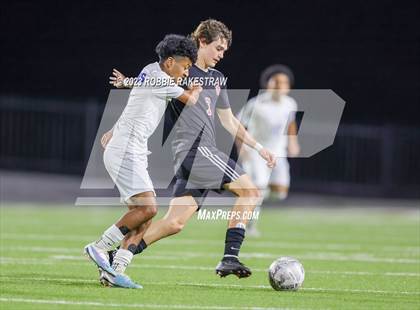 Thumbnail 2 in Wilson vs. Seagoville (UIL 5A Region II Bi-District Playoff) photogallery.