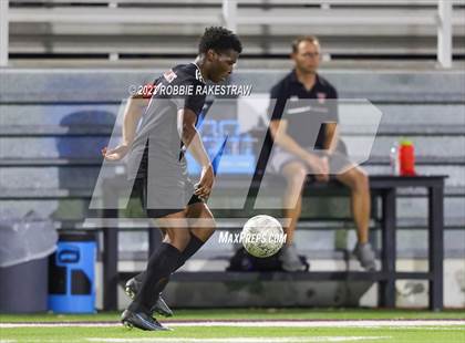 Thumbnail 1 in Wilson vs. Seagoville (UIL 5A Region II Bi-District Playoff) photogallery.