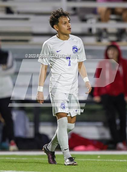 Thumbnail 2 in Wilson vs. Seagoville (UIL 5A Region II Bi-District Playoff) photogallery.