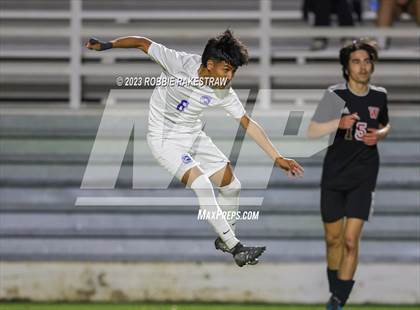 Thumbnail 3 in Wilson vs. Seagoville (UIL 5A Region II Bi-District Playoff) photogallery.