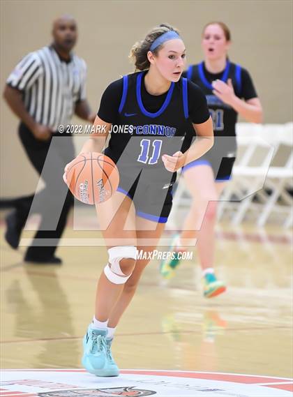 Thumbnail 3 in O'Connor vs. Chaparral (Hoophall West) photogallery.