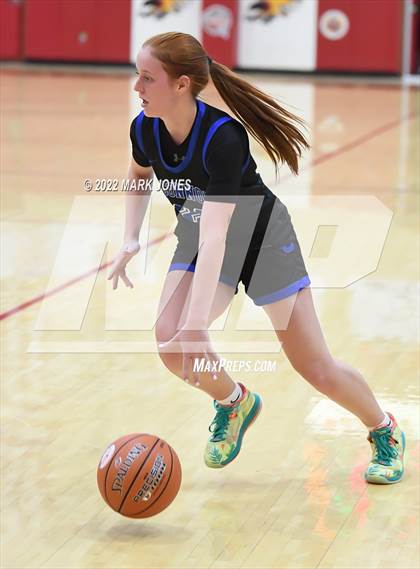 Thumbnail 2 in O'Connor vs. Chaparral (Hoophall West) photogallery.