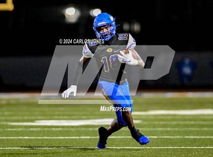 Thumbnail 2 in Marquez @ Crenshaw photogallery.