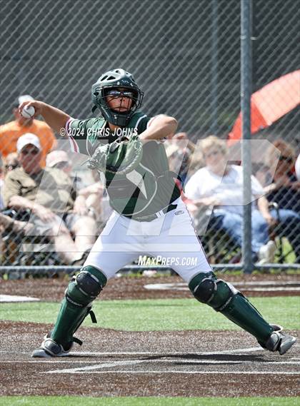 Thumbnail 1 in Highland vs Salem (IHSA, 3A sectional semifinal) photogallery.