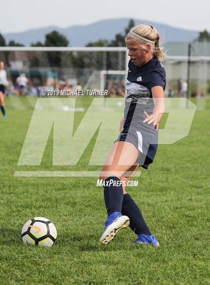 Thumbnail 3 in Post Falls vs Lake City (Lake City Jamboree) photogallery.