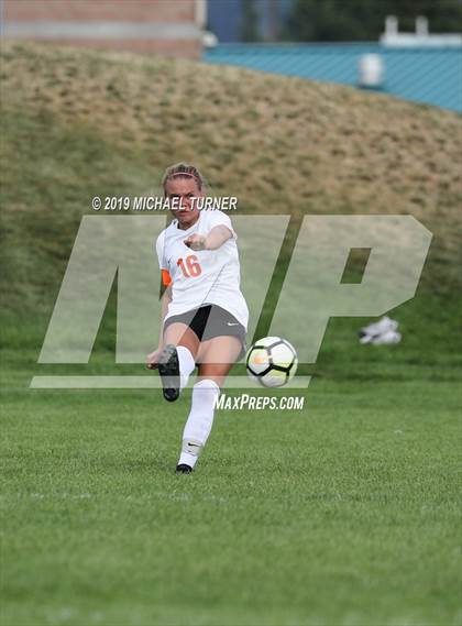 Thumbnail 3 in Post Falls vs Lake City (Lake City Jamboree) photogallery.